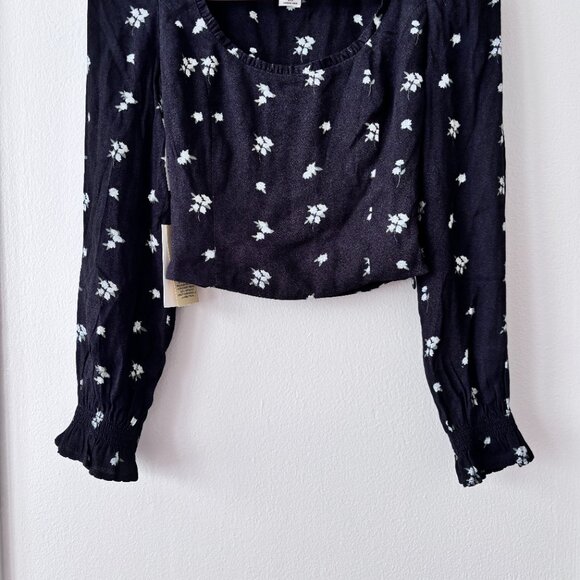 Aritzia Wilfred Breathless Square Neck Blouse - Picture 6 of 8